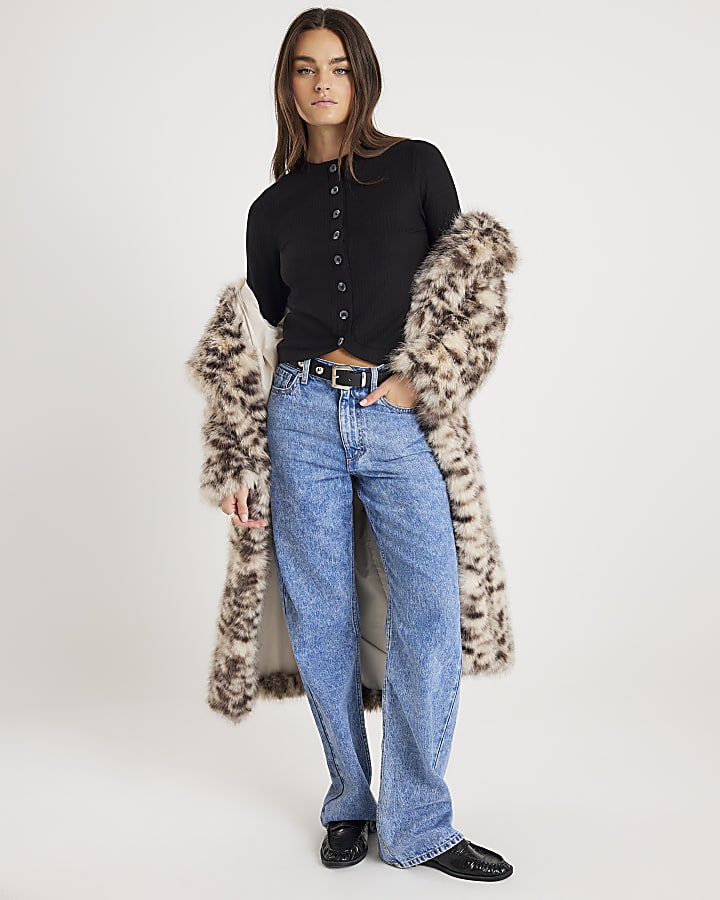 Black Long Sleeve Curved Hem Top