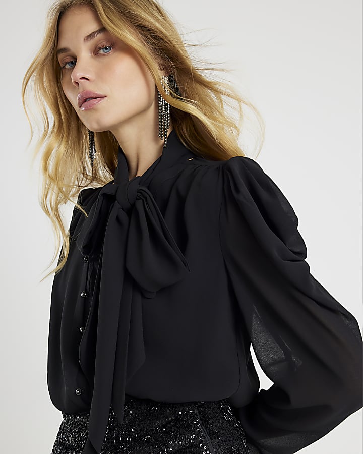 Black Long Sleeve Pussybow Blouse