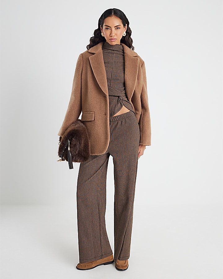 Brown Long Sleeve Twist Side Check Top