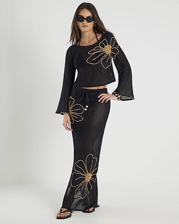 Black Flower Beach Crop Top