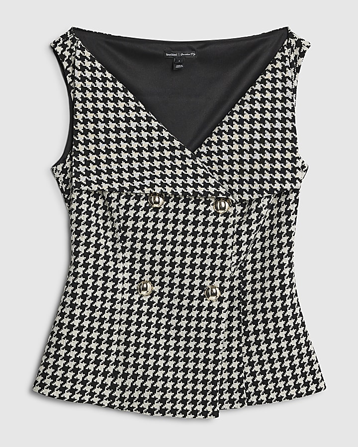 Black Sleeveless Dogtooth Lapel Waistcoat