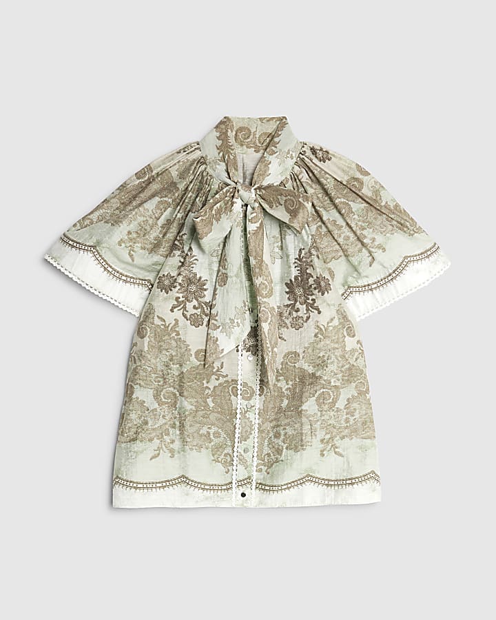 Green Short Sleeve Pussybow Blouse