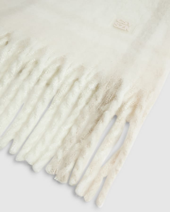 Cream Check Fluffy Scarf