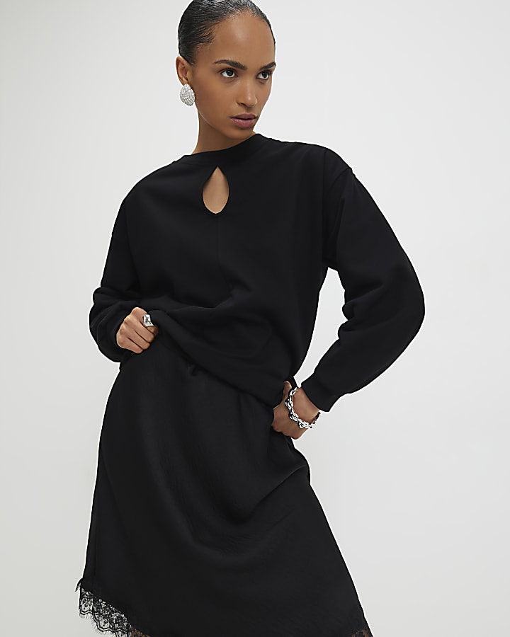 Black Bow Back Sweatshirt