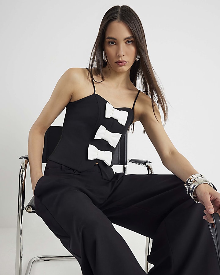 Black Sleeveless Bow Cami Top