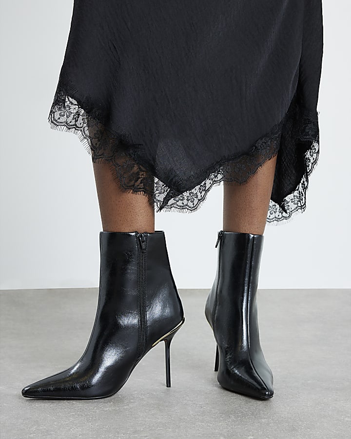 Black Skinny Heel Pointed Ankle Boots