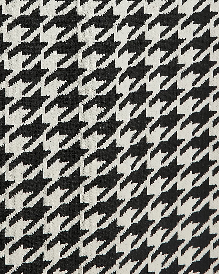 Black Knitted Dogtooth Belted Midi Dress