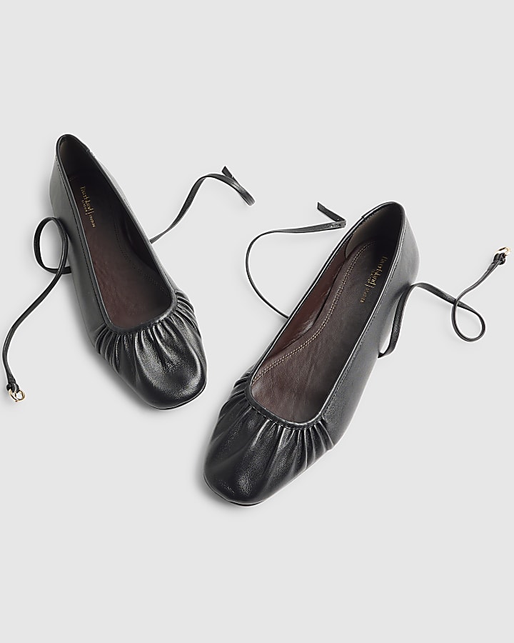 Black Leather Ankle Strapped Ballet Pumps