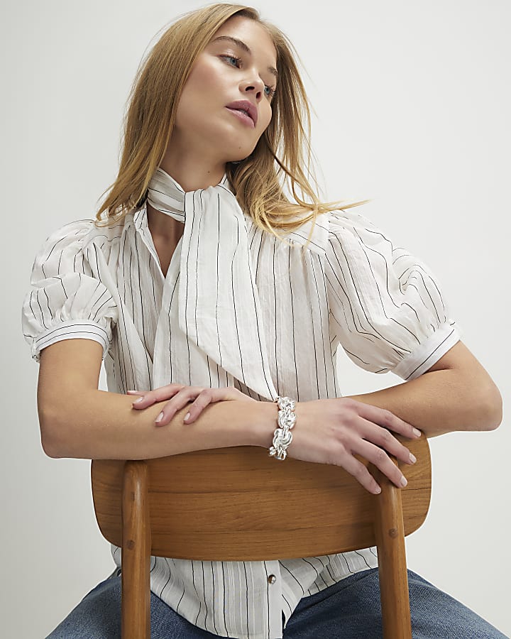 White Striped Short Sleeve Pussybow Blouse