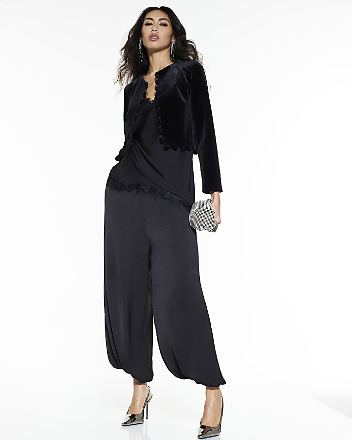 Black Velvet Scallop Trim Trophy Jacket