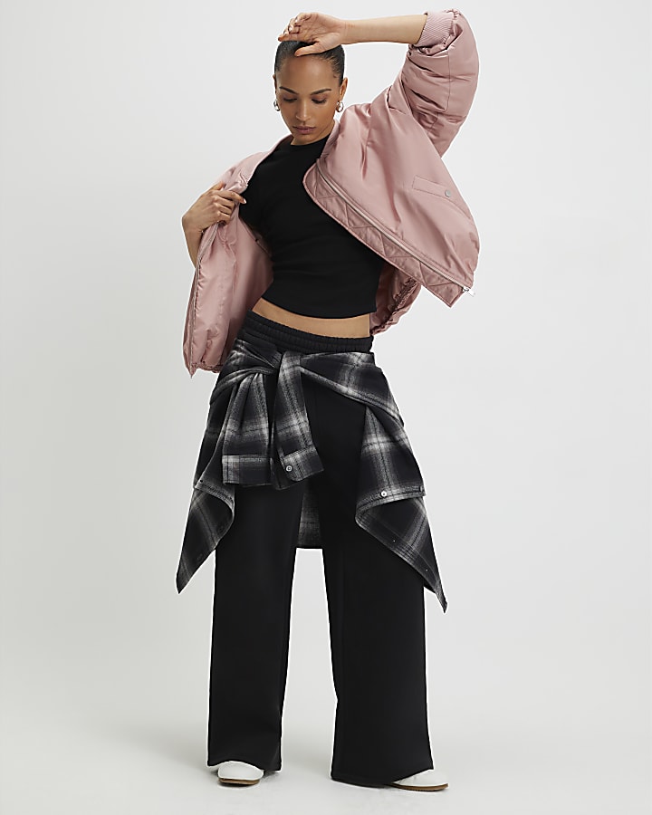 Black Short Sleeve Fitted Ribbed Top