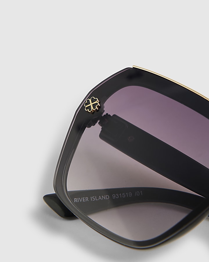 Black Metal Hexagon Sunglasses