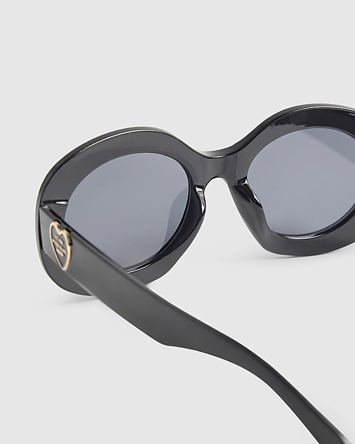 Black Oval Oversized Sunglasses