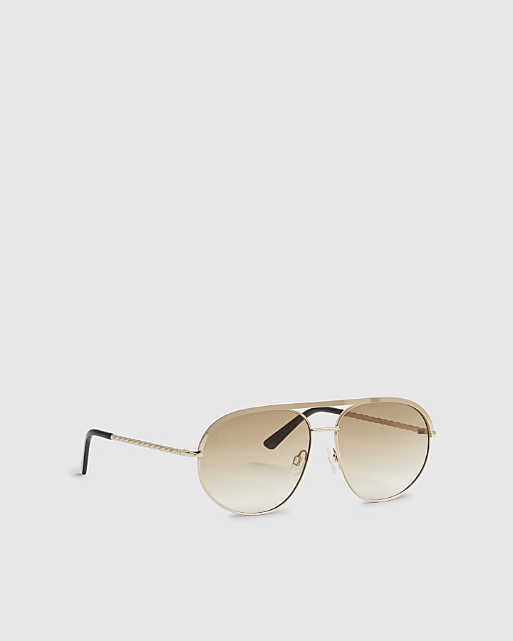 Gold Metal Aviator Sunglasses