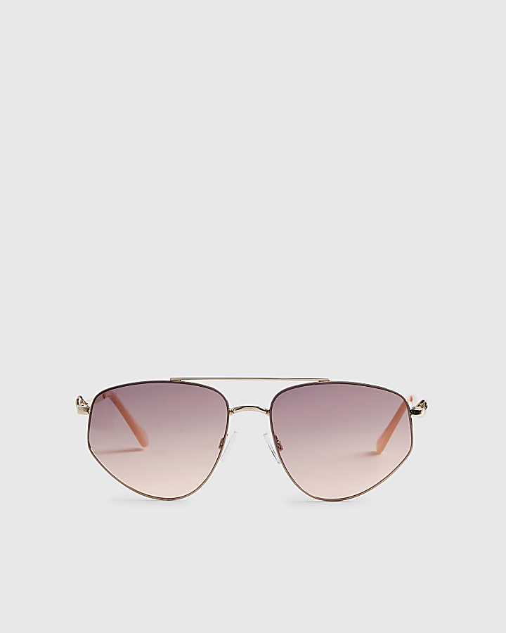Gold Rounded Metal Aviator Sunglasses