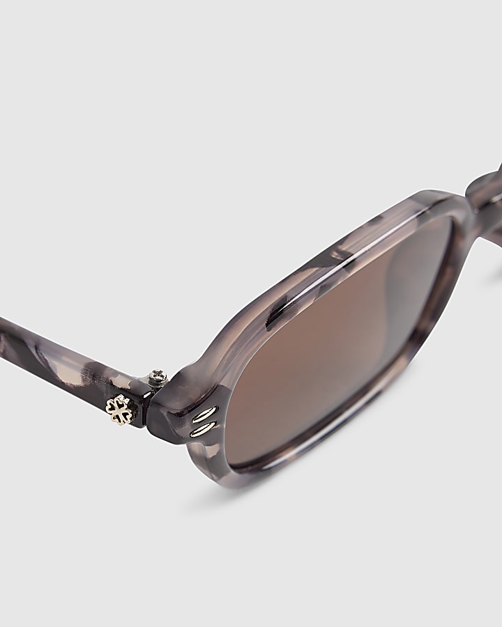 Tortoiseshell Slim Oval Sunglasses