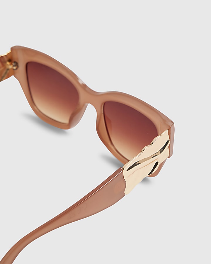 Pink Hammered Side Detail Sunglasses