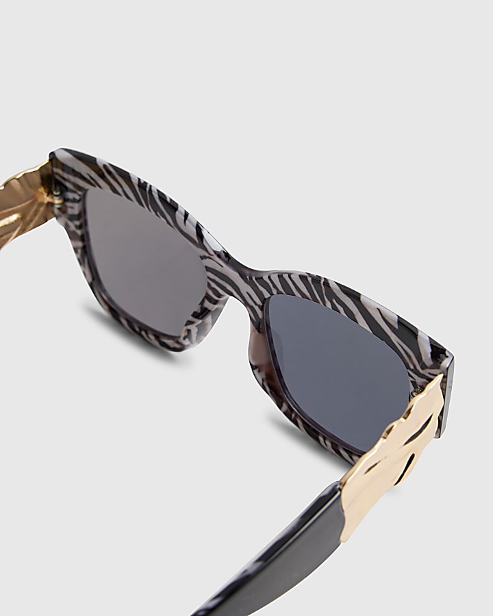 Black Glam Visor Hammered Sunglasses