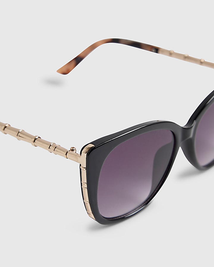 Black Plastic Cat eye Sunglasses