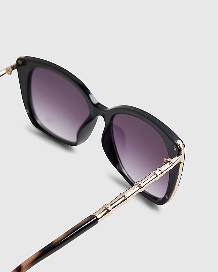 Black Plastic Cat eye Sunglasses