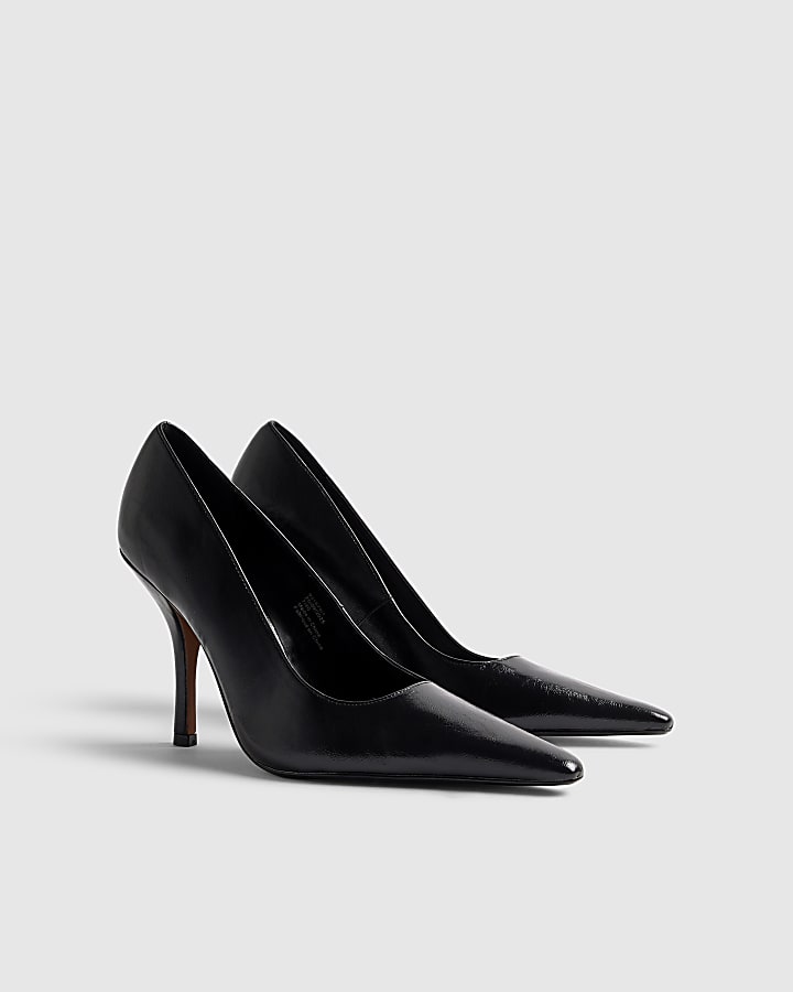 Black Long Chisel Toe Court Heels