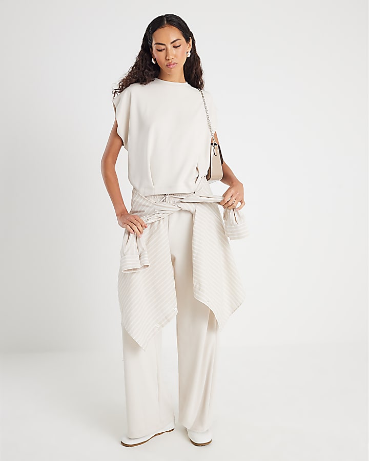 Cream Grown On Sleeve Pleat Top