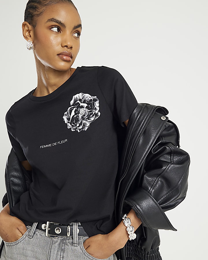Black Short Sleeve Flower Graphic T-Shirt