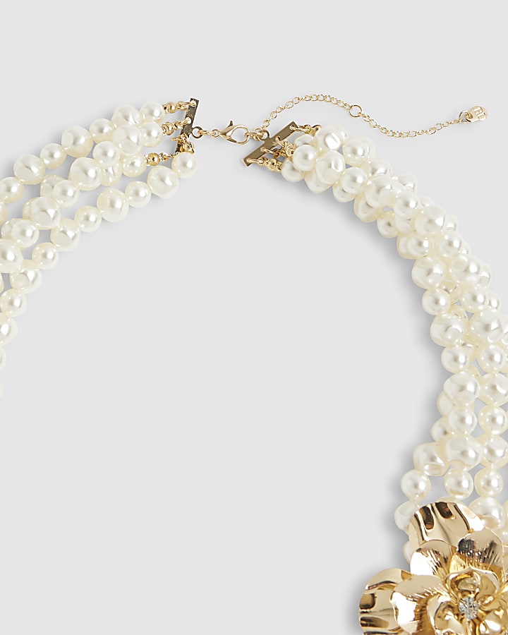 White Pearl Floral Layered Necklace