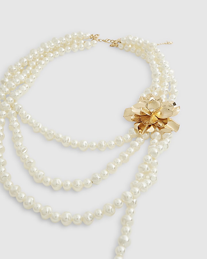 White Pearl Floral Layered Necklace