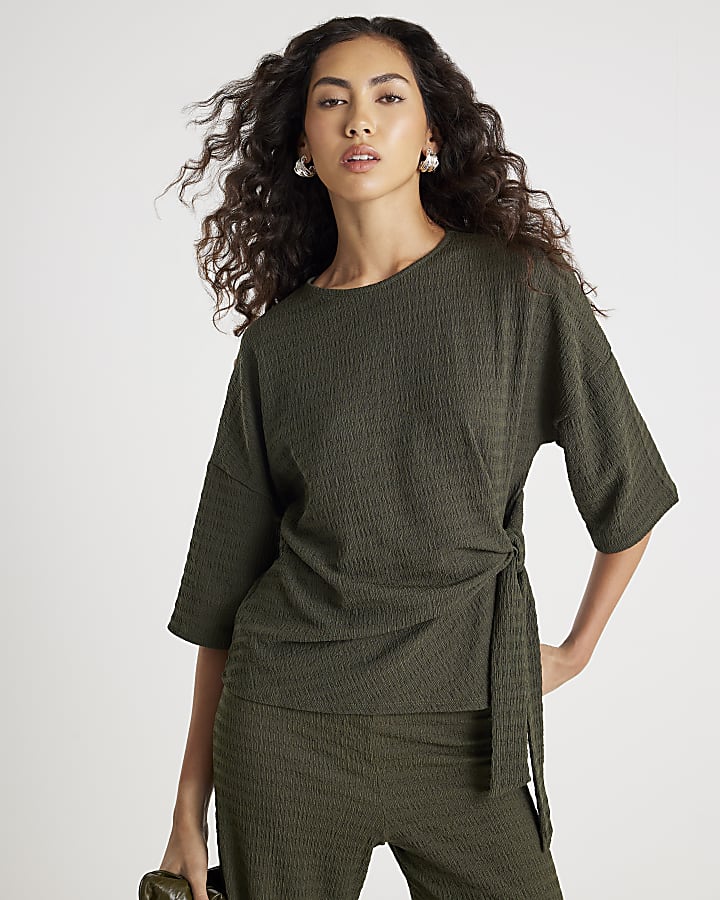 Khaki Short Sleeve Textured Tie T-shirt