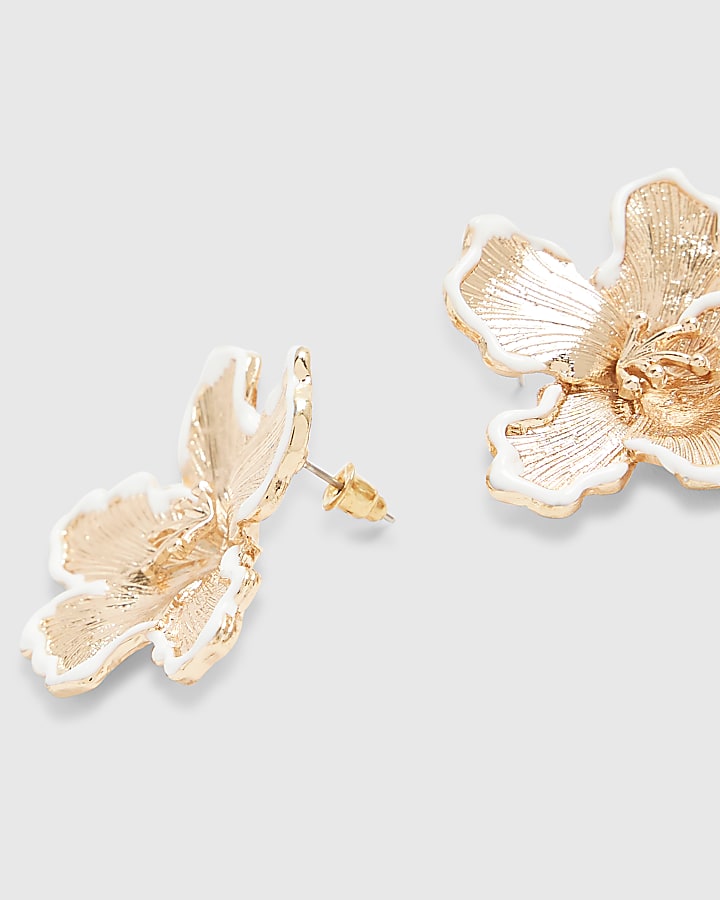 Gold Flower Stud Earrings