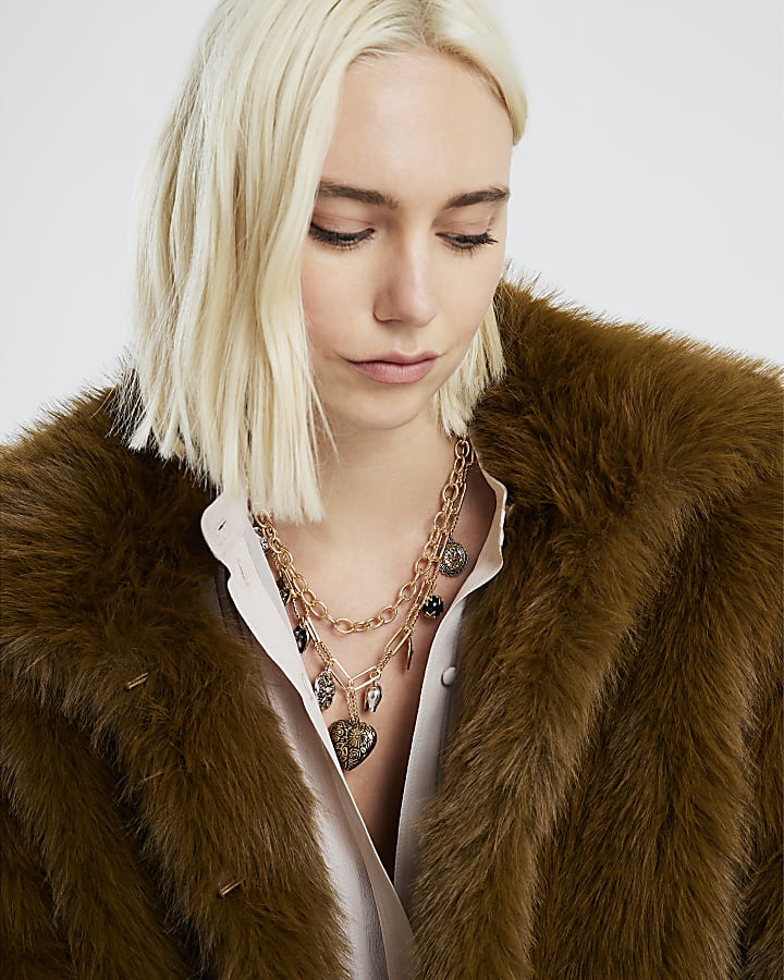 Gold Flower And Heart Collar Necklace