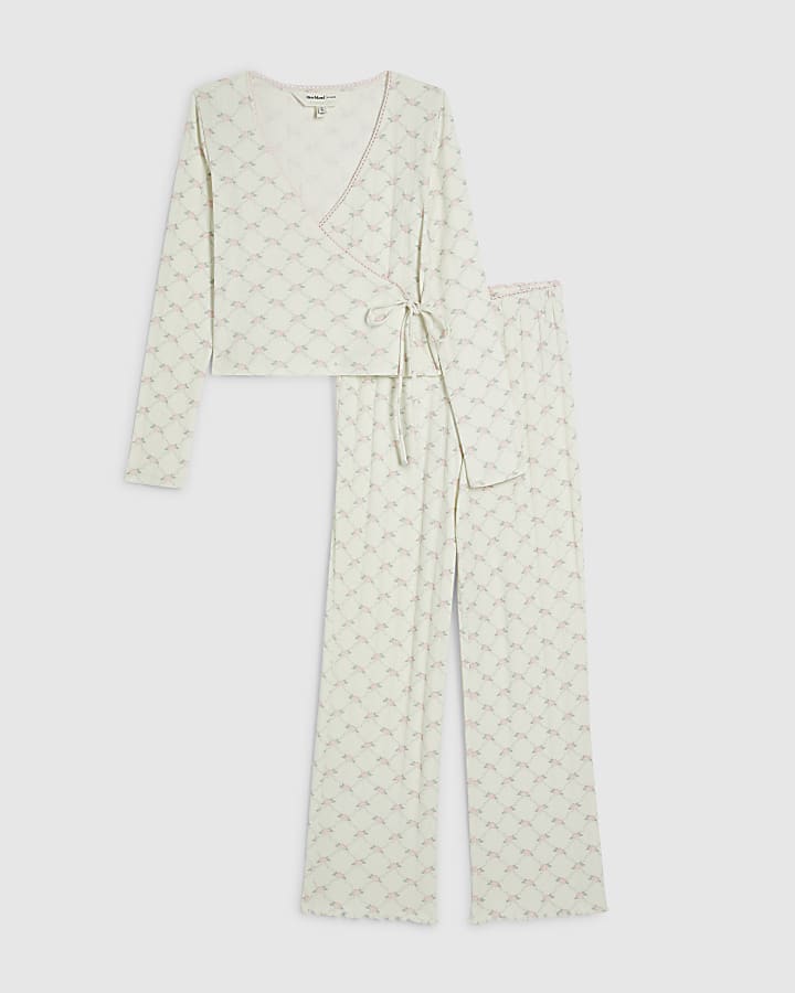 Cream Floral Wrap Pyjama Set