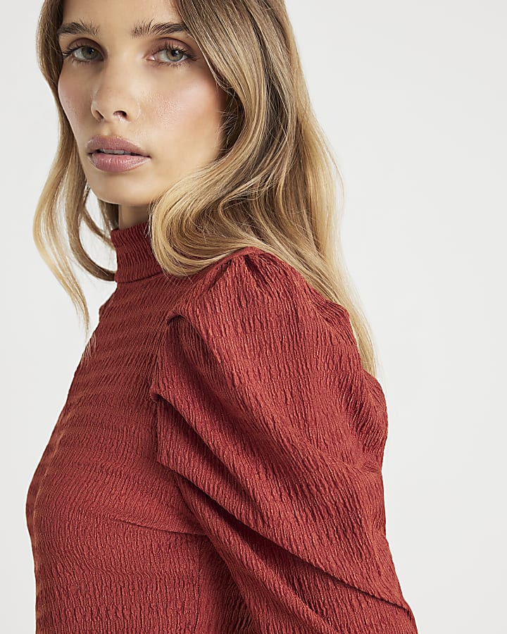 Red Long Sleeve Ruched Shoulder Textured Top