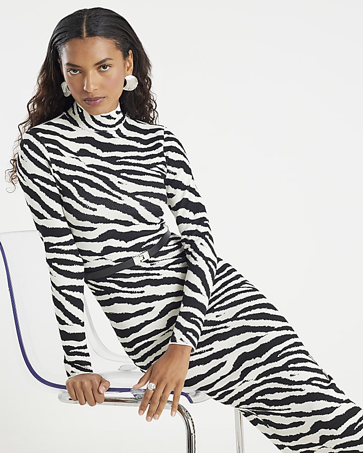 Black Knit Zebra Belted Midi Dress