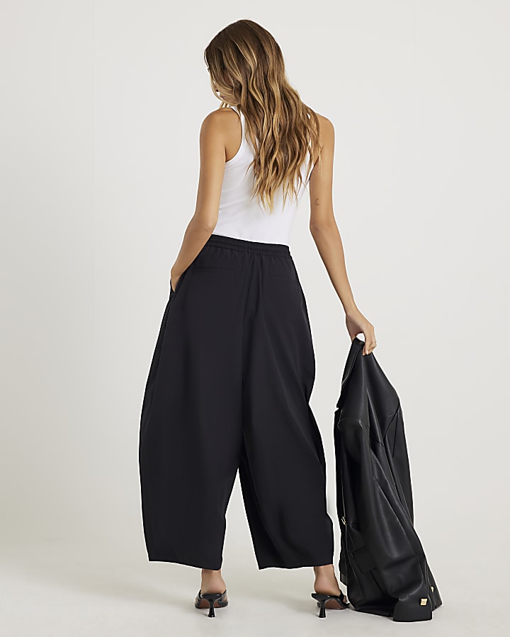 Black Poplin Barrel Trousers