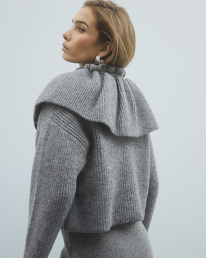 Grey Knitted Ruffle Collar Cardigan