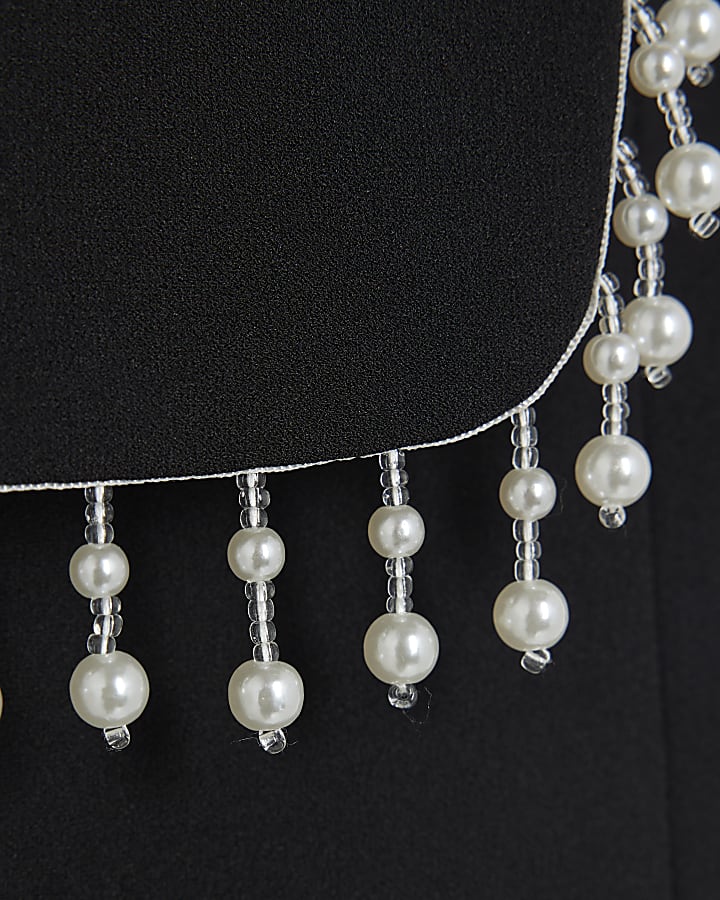 Black Sleeveless Pearl Trim Waistcoat