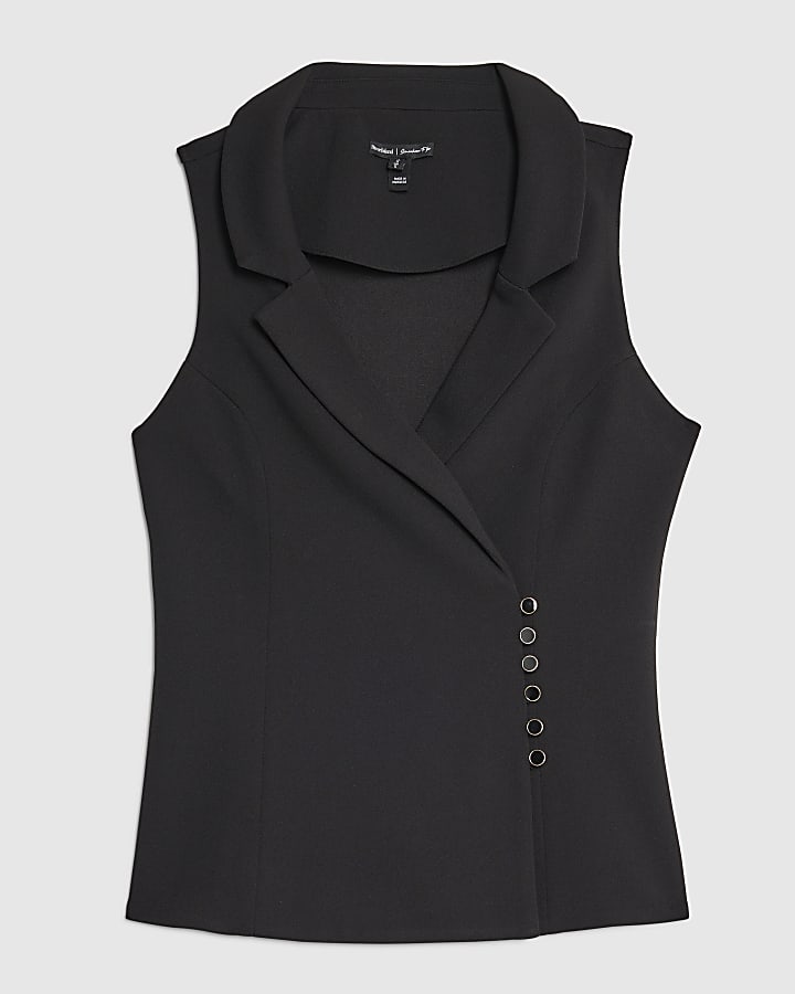 Black Sleeveless Asymmetric Waistcoat