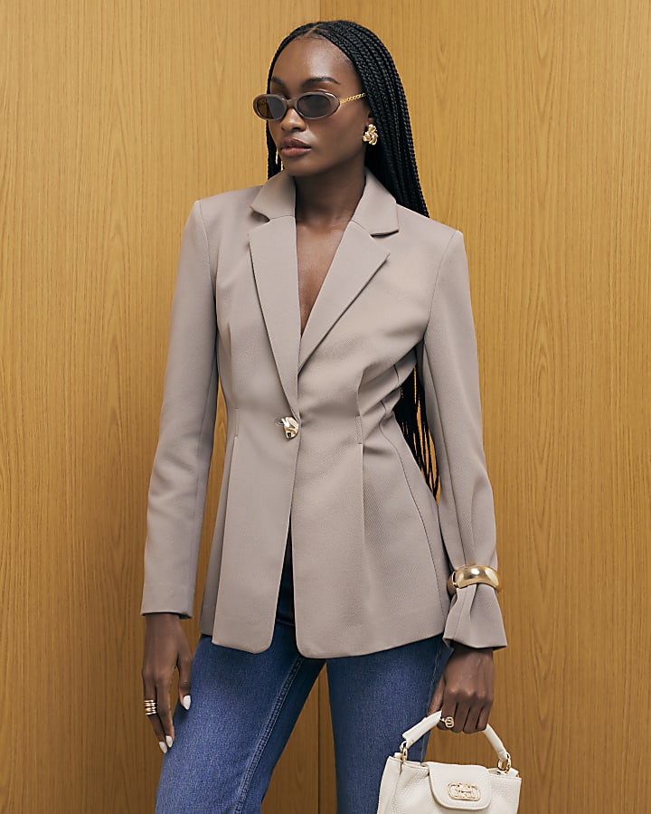 Beige Long Sleeve Cinched Waist Blazer