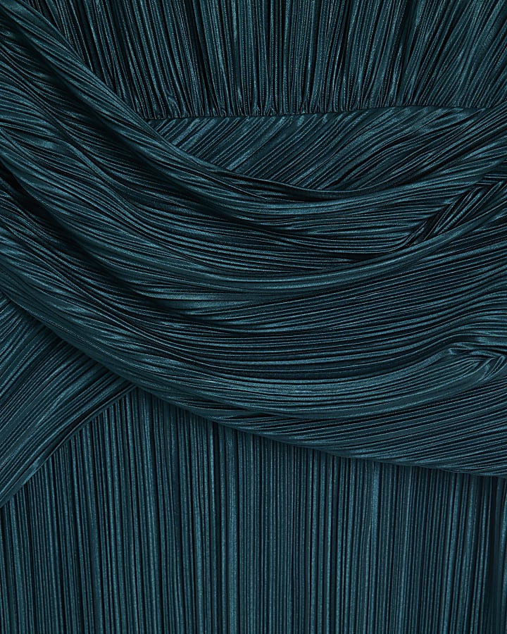 Green Plisse Long Sleeve Wrap Midi Dress