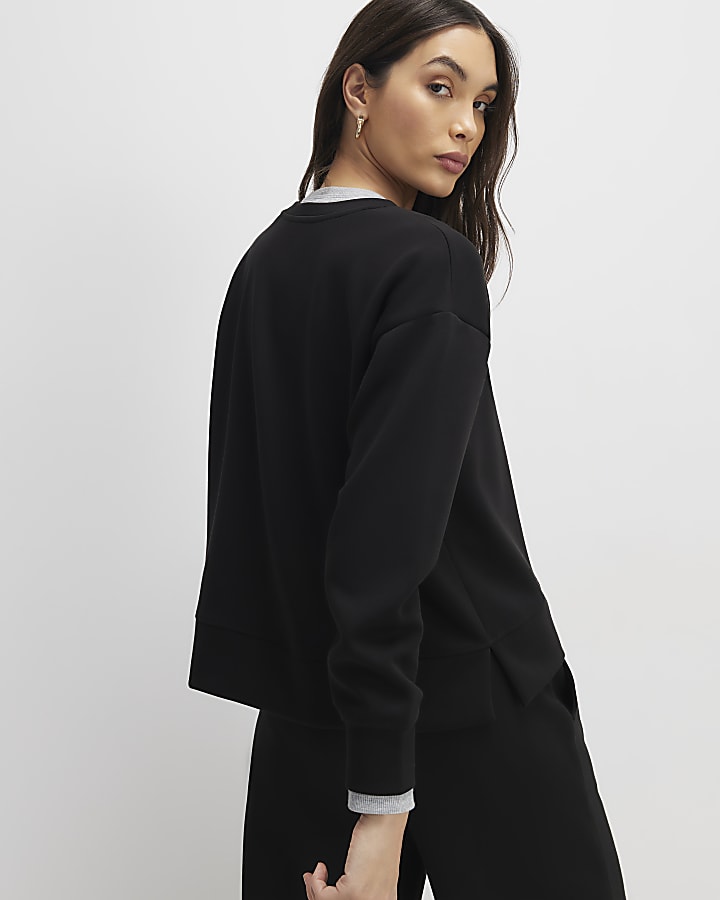 Black Premium Sweatshirt