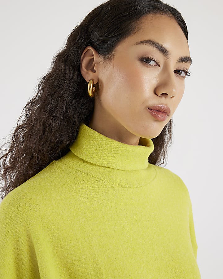 Green Long Sleeve Cosy Gold Detail Top