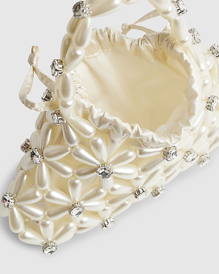 Cream Flower Pearl Beaded Grab Bag