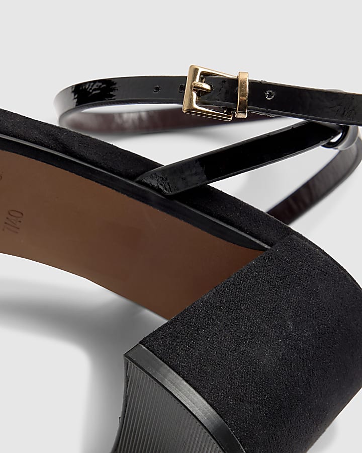 Black Trim Block Heel Sandals