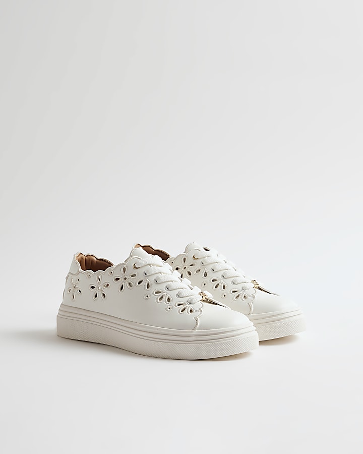White Scalloped Cut Lace Up Trainers