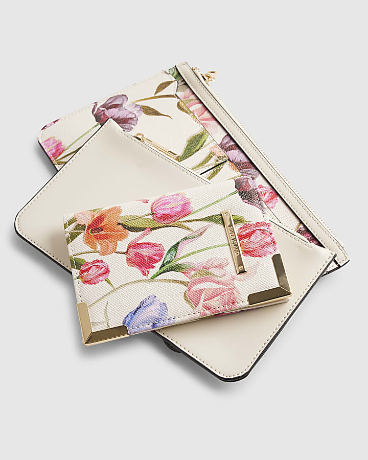 Cream Floral Travel Wallet Bundle