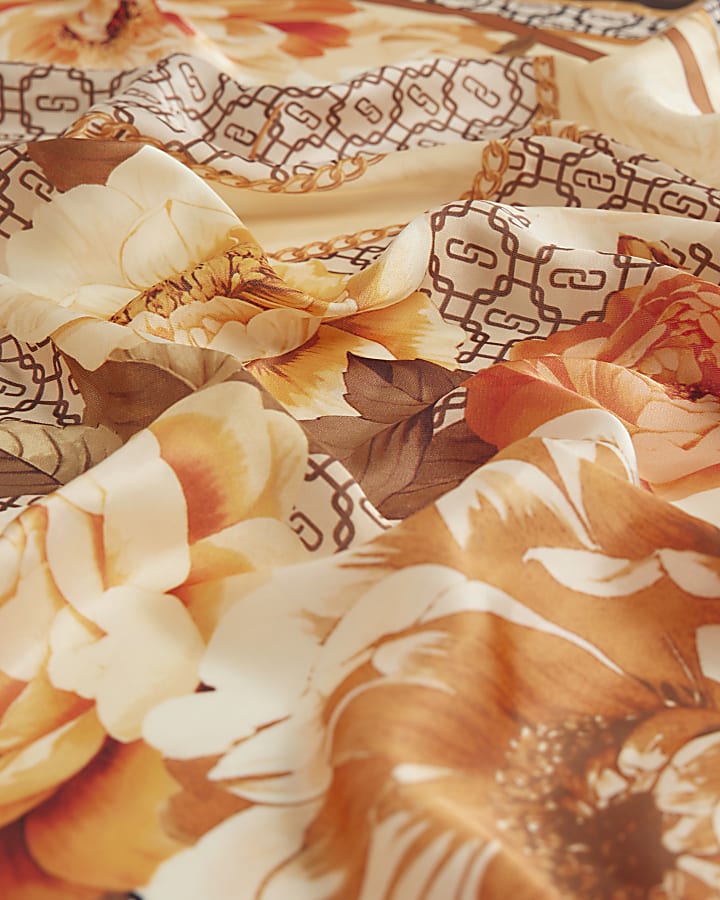 Brown Geometric Floral Neck Scarf