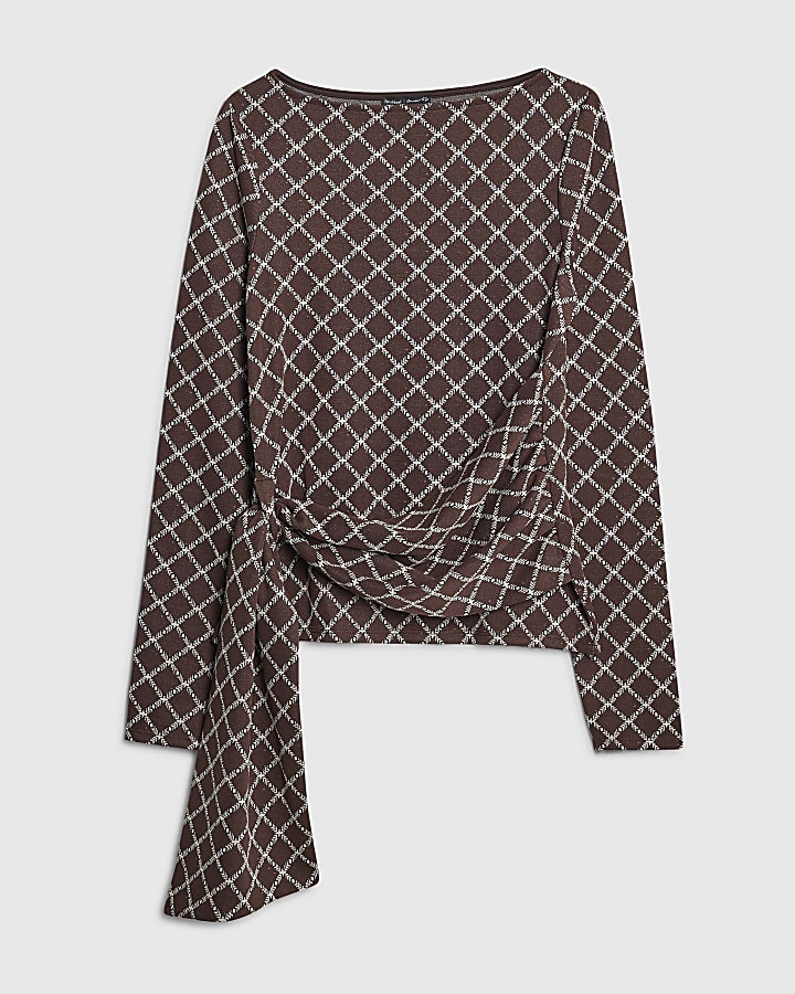 Brown Long Sleeve Geometric Drape Front Top