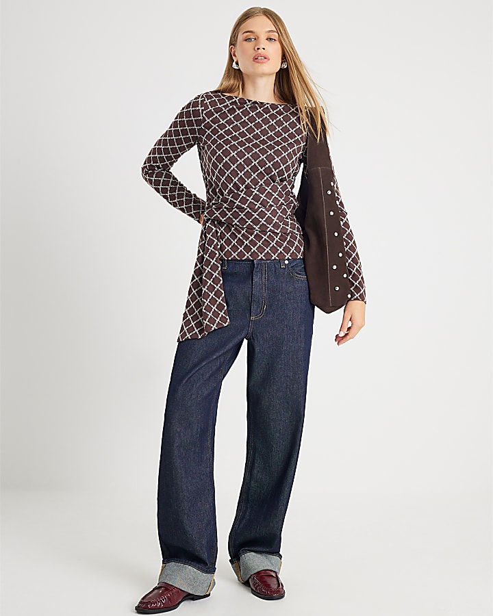 Brown Long Sleeve Geometric Drape Front Top